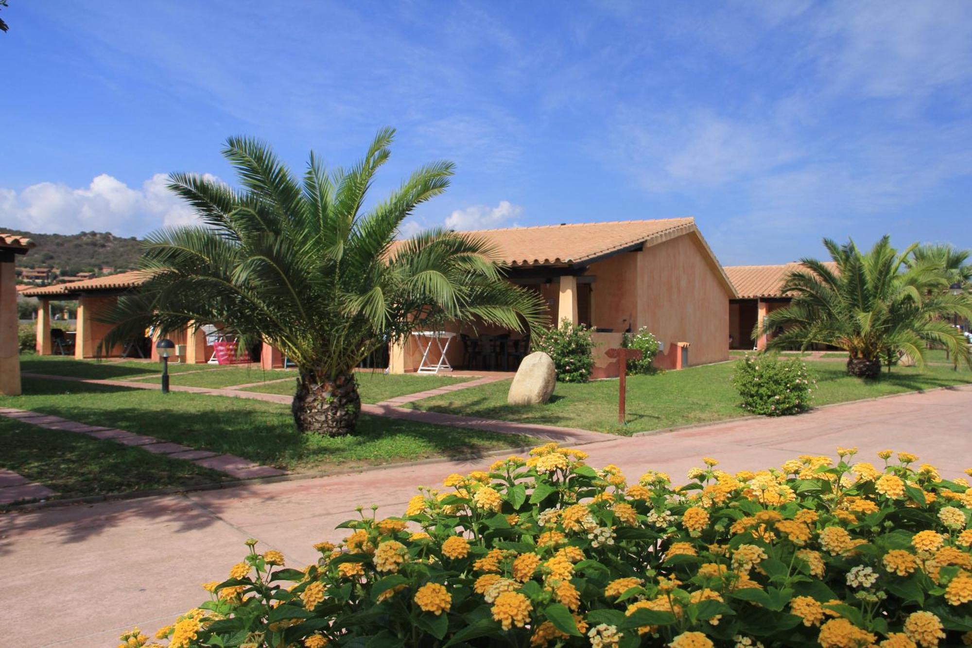 Rey Beach Club Monte Nai Kültér fotó