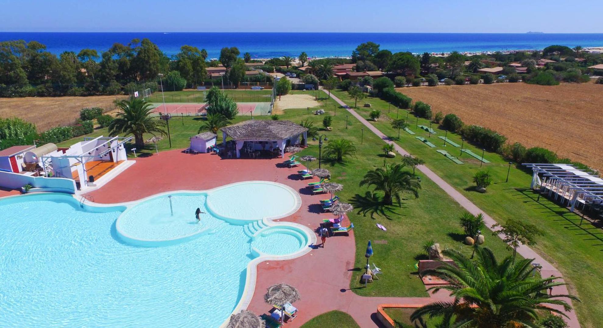 Rey Beach Club Monte Nai Kültér fotó