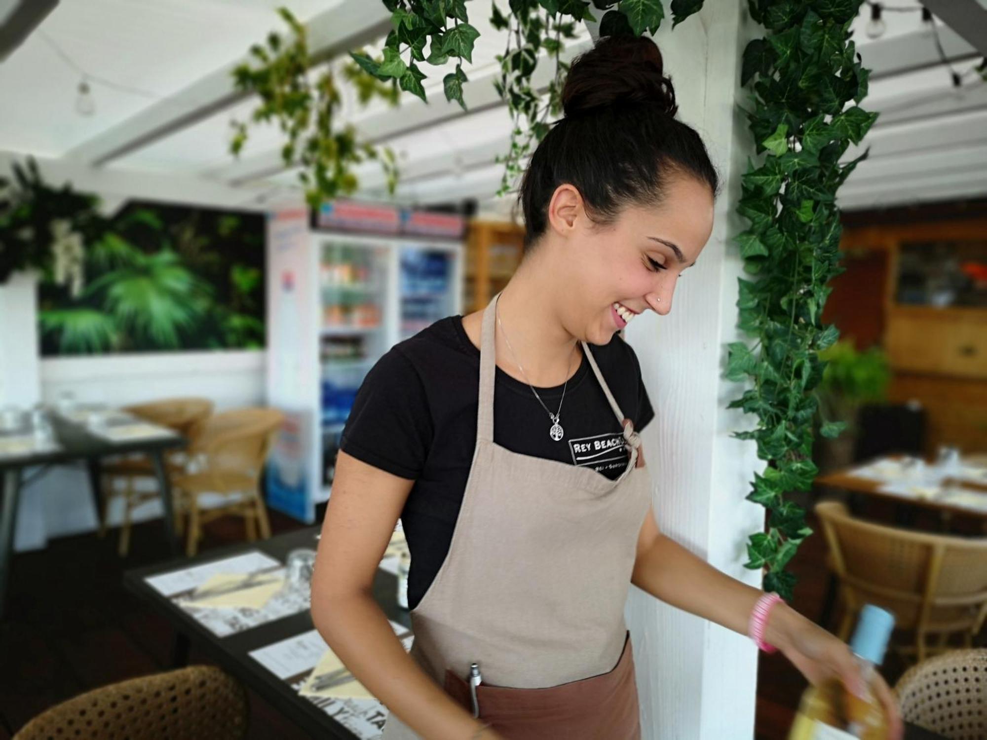 Rey Beach Club Monte Nai Kültér fotó