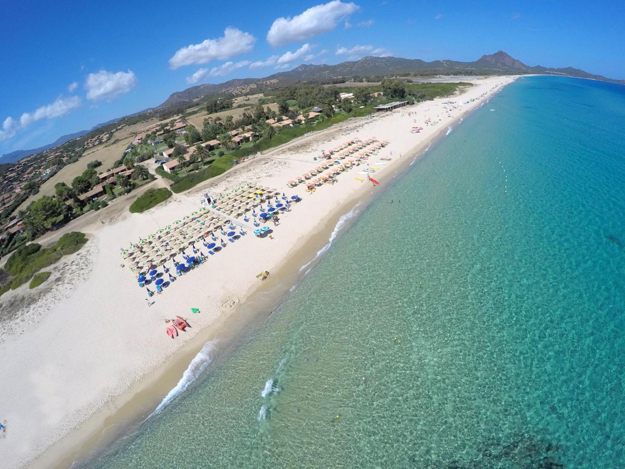 Rey Beach Club Monte Nai Kültér fotó
