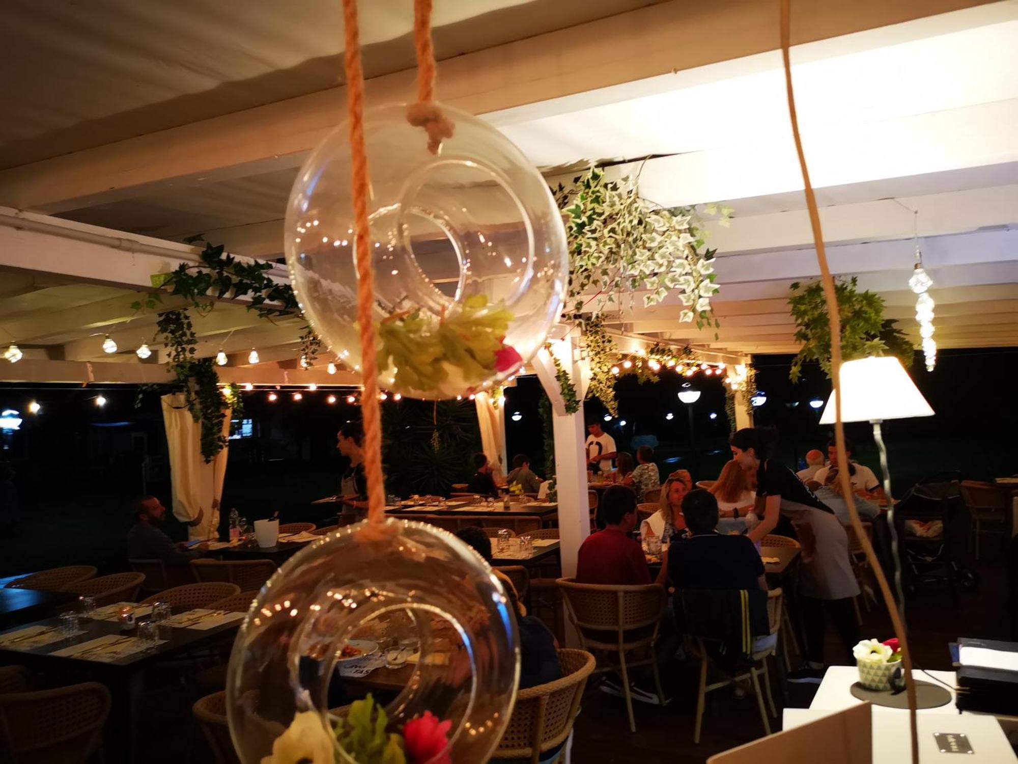 Rey Beach Club Monte Nai Kültér fotó