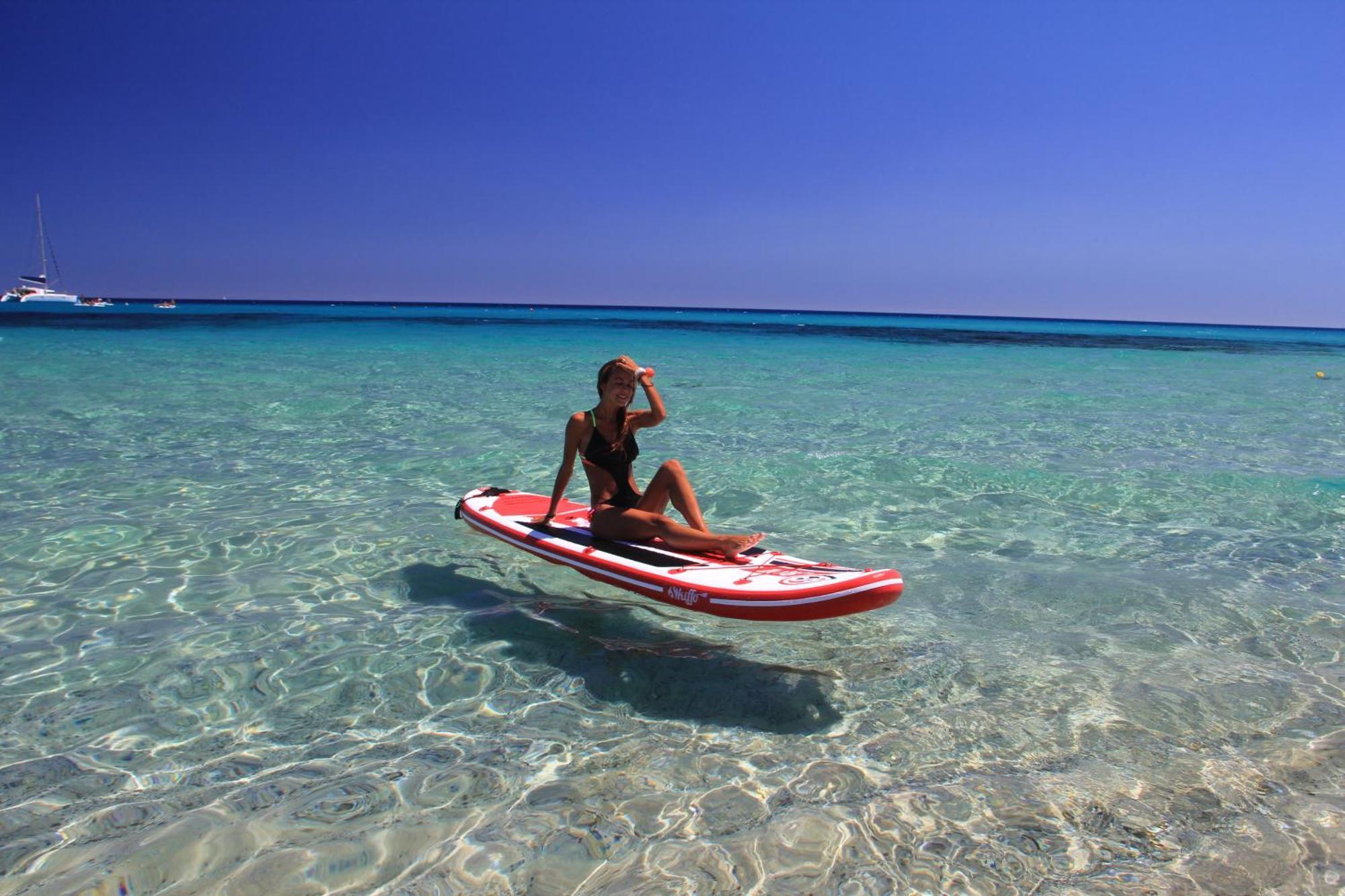 Rey Beach Club Monte Nai Kültér fotó